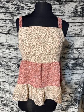 Paper Crane Pink and Cream Floral Tiered Square-Neck Camisole